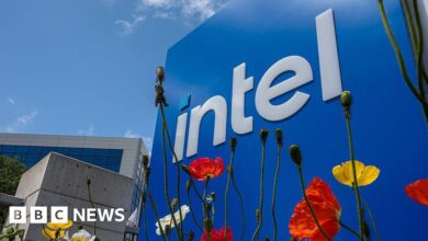 تقفز أسهم Intel بعد تقرير عن حصة الولايات المتحدة المحتملة في الشركة