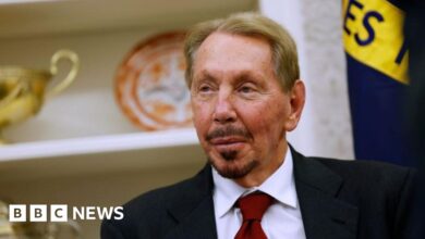 يتجاوز لاري إليسون من أوراكل لفترة وجيزة إيلون موسك كأغنى رجل في العالم